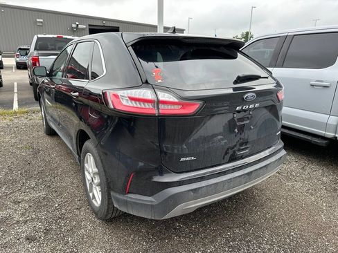 Used 2024 Ford Edge SEL w/ Convenience Package AWD/4WD image 7