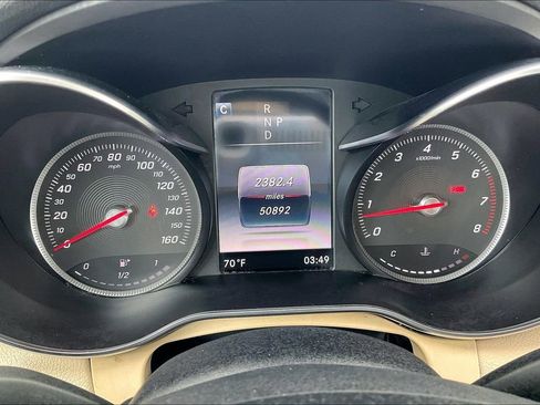 Used 2018 Mercedes-Benz C 300 4MATIC Sedan w/ Premium Package image 16