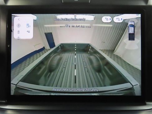 Used 2025 Ford F350 Platinum image 22