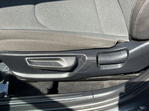 Used 2025 Kia K4 FWD image 22
