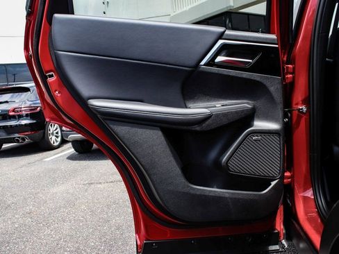 New 2025 Mitsubishi Outlander SE AWD/4WD image 11