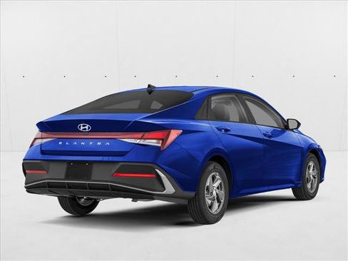New 2026 Hyundai Elantra SE w/ Cargo Package image 2