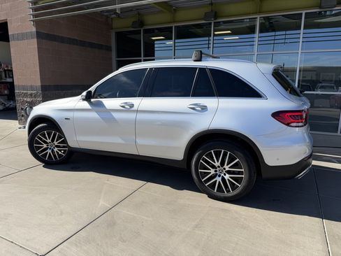 Used 2020 Mercedes-Benz GLC 350e 4MATIC image 5
