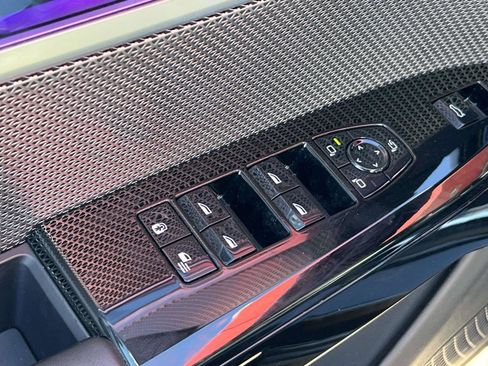 Used 2024 BMW 740i xDrive 740i xDrive image 16