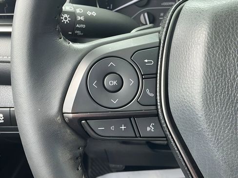 Used 2024 Toyota Camry SE w/ Convenience Package image 28