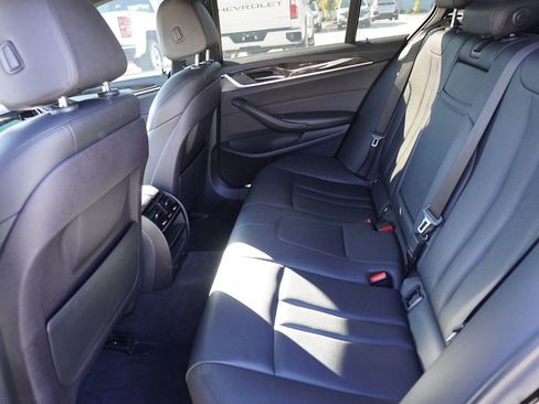 Used 2018 BMW 530i image 17