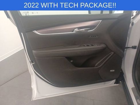 Used 2022 Cadillac XT6 Luxury FWD image 14