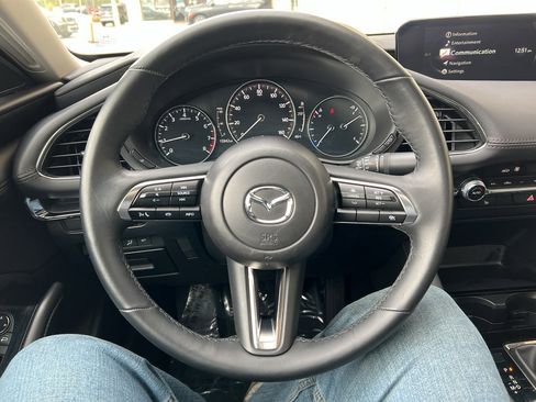 Used 2025 MAZDA MAZDA3 s image 22