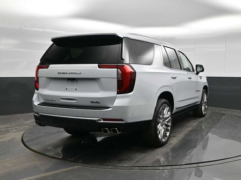 New 2026 GMC Yukon Denali w/ Denali Reserve Package image 7