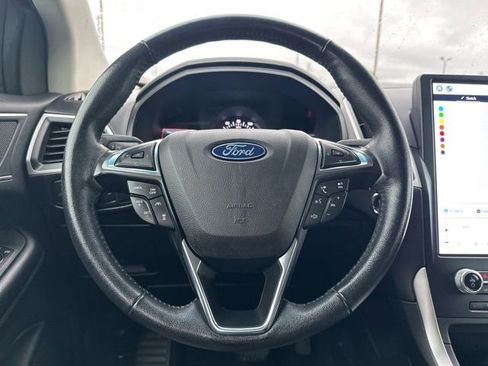 Used 2022 Ford Edge SEL image 19