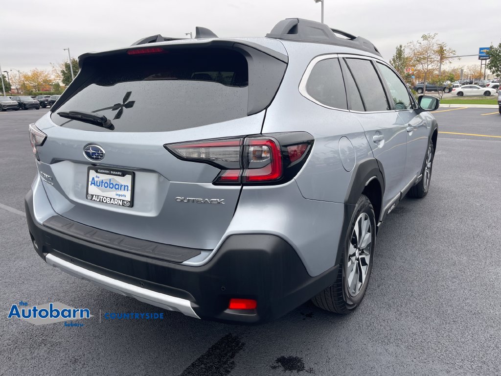 Used 2024 Subaru Outback Limited AWD/4WD image 5