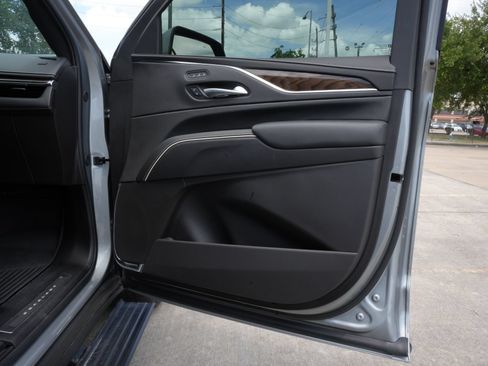 Certified 2024 Cadillac Escalade Sport Platinum w/ LPO, ONYX Package AWD/4WD image 26
