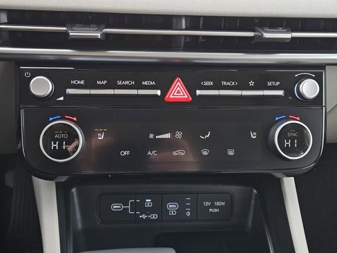 New 2026 Hyundai Tucson SEL FWD image 18