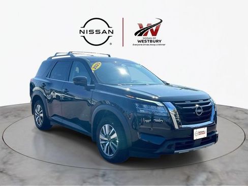 Certified 2023 Nissan Pathfinder SL AWD/4WD image 1