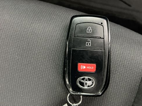 Used 2024 Toyota Tacoma TRD Off-Road image 36