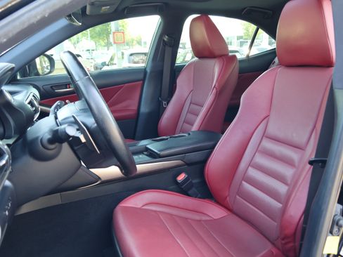 Used 2018 Lexus IS 300 F Sport w/ F Sport Package RWD image 33