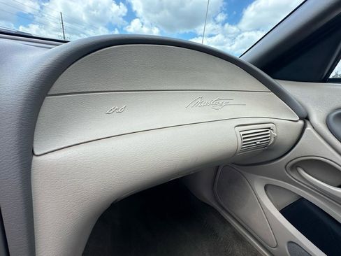Used 2003 Ford Mustang GT RWD image 76