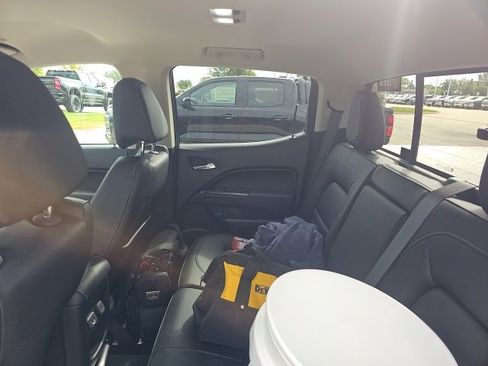 Used 2021 Chevrolet Colorado ZR2 image 25