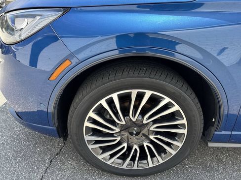 Used 2021 Lincoln Corsair AWD image 19