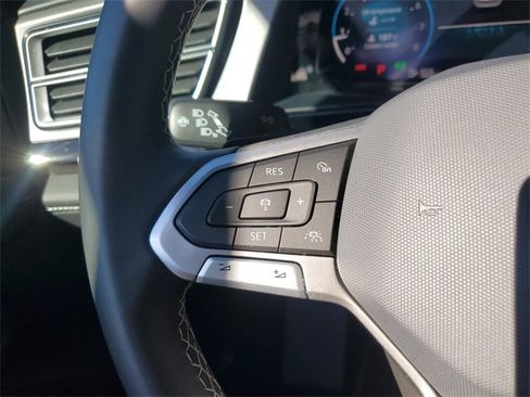 Certified 2024 Volkswagen Atlas Cross Sport SE w/ Black Wheel Package image 26