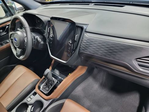 Certified 2025 Subaru Forester Touring AWD/4WD image 16