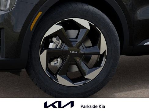 New 2026 Kia Sorento EX w/ EX Premium Package AWD/4WD image 9