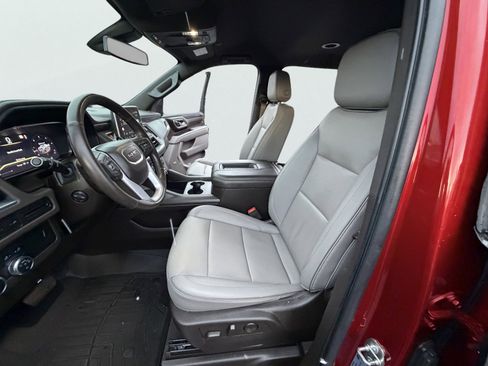 Used 2022 GMC Yukon SLT w/ SLT Luxury Package image 13