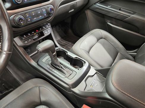 Used 2021 GMC Canyon AT4 image 21