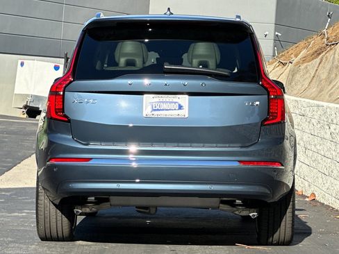 New 2026 Volvo XC90 T8 Ultra image 6