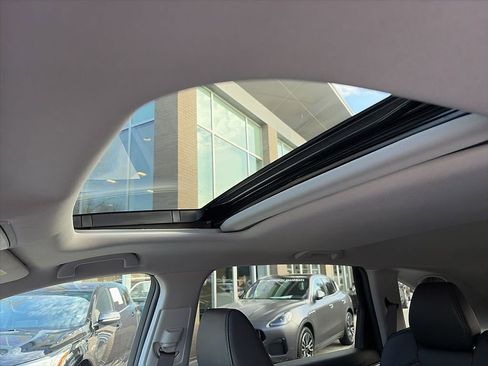 Used 2017 Acura MDX SH-AWD w/ Technology Package image 6