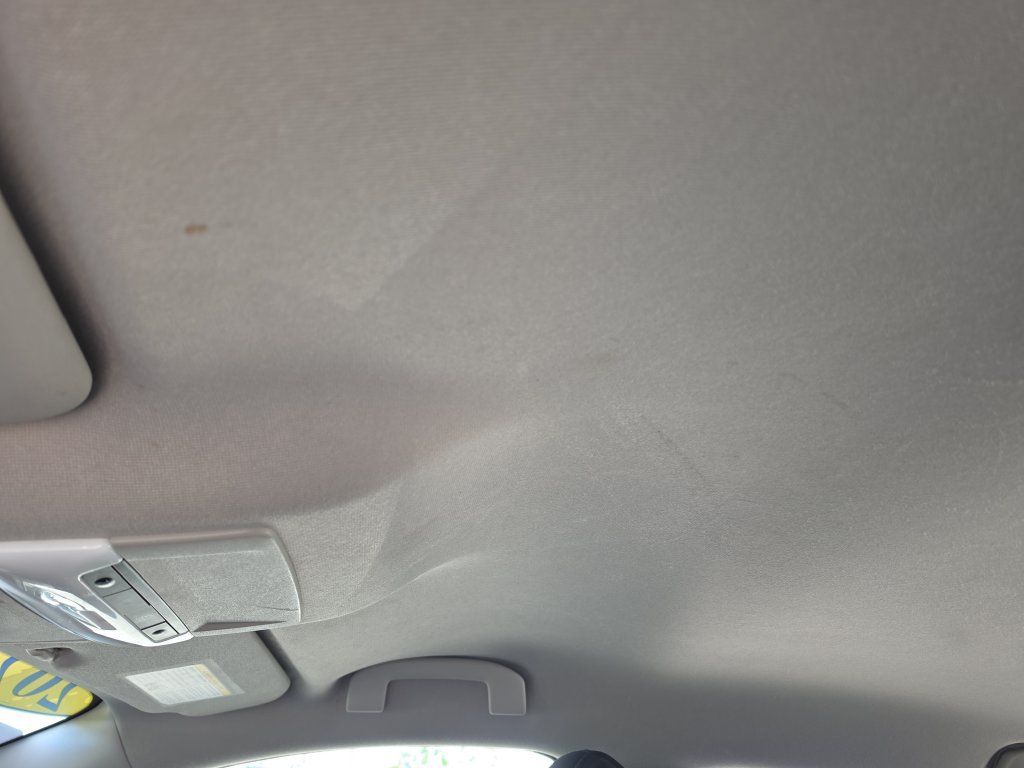 Used 2024 Nissan Sentra SV FWD image 30