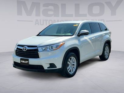 Used 2015 Toyota Highlander LE