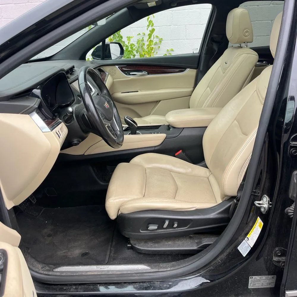 Used 2017 Cadillac XT5 Premium Luxury AWD/4WD image 21