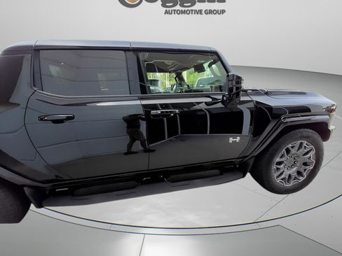 New 2025 GMC Hummer EV 3X image 36