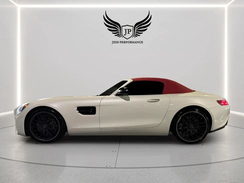 Used 2018 Mercedes-Benz AMG GT Roadster image 7