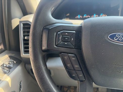 Used 2019 Ford F150 XLT image 17