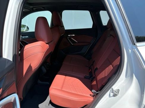 New 2026 BMW X1 xDrive28i w/ Technology Package AWD/4WD image 11