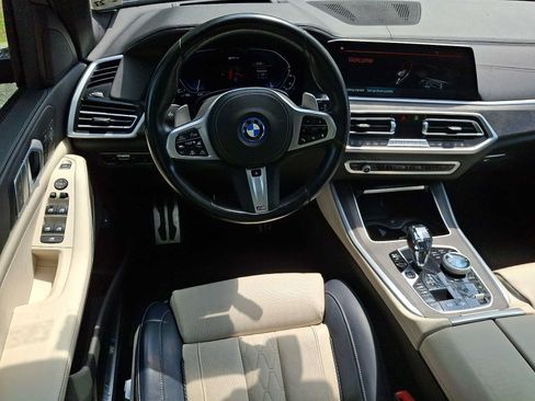 Used 2022 BMW X5 xDrive45e w/ M Sport Package AWD/4WD image 12