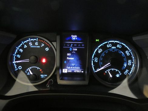 Used 2020 Toyota Tacoma 4x4 Double Cab image 18