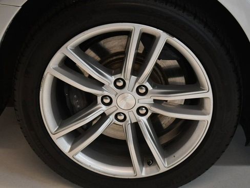 Used 2013 Tesla Model S image 19