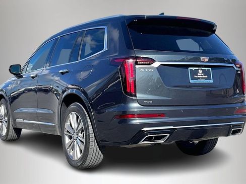Used 2023 Cadillac XT6 Premium Luxury w/ Technology Package image 4