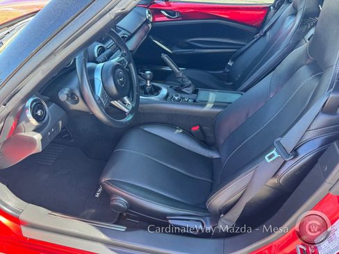 Used 2022 MAZDA MX-5 Miata Grand Touring RWD image 11