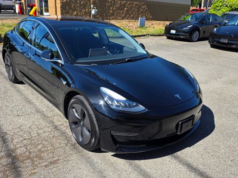 Used 2018 Tesla Model 3 Long Range AWD/4WD image 3