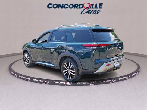 Certified 2023 Nissan Pathfinder Platinum AWD/4WD image 5