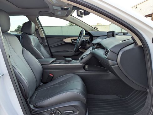 Used 2023 Acura TLX w/ Technology Package image 27