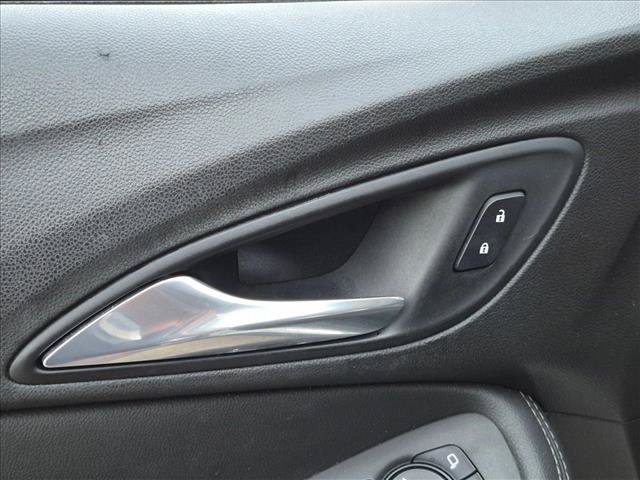Used 2020 Buick Encore GX Preferred FWD image 13