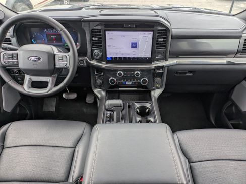 Used 2025 Ford F150 Lariat w/ Equipment Group 502A High AWD/4WD image 14