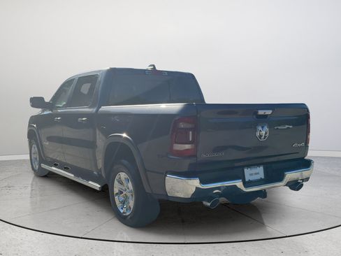 Used 2022 RAM 1500 Laramie AWD/4WD image 9
