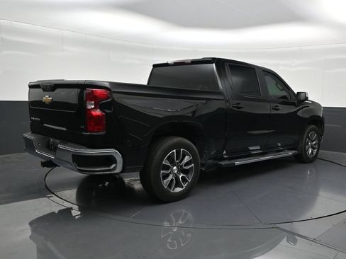 Used 2024 Chevrolet Silverado 1500 LT RWD image 5