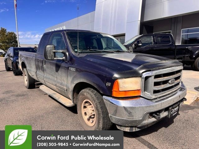 Used 2001 Ford F250 2WD SuperCab Super Duty image 2